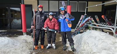 AU Athlete skiing at Loon Mountain with NEDS